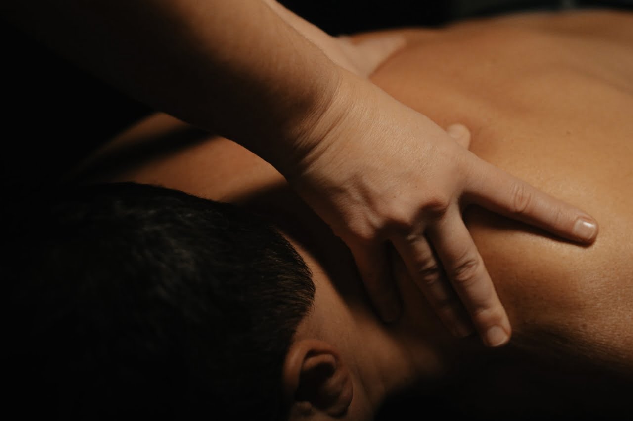 Fasciatherapy Massage - Massages and Energetic Treatments - La Pause Yoga and Massage Therapy Candiac
